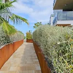 Διαμέρισμα Oasis B7