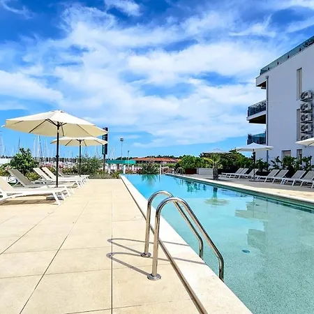 Apartment Oasis B7 *